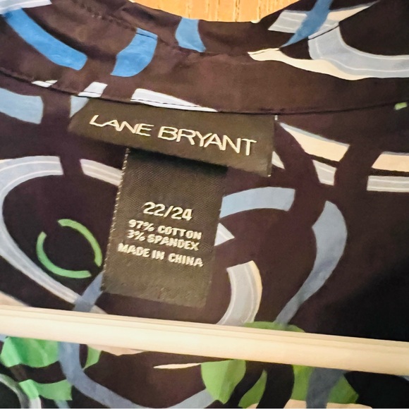 Lane Bryant 22/24 Black blouse with swirls - Picture 4 of 5